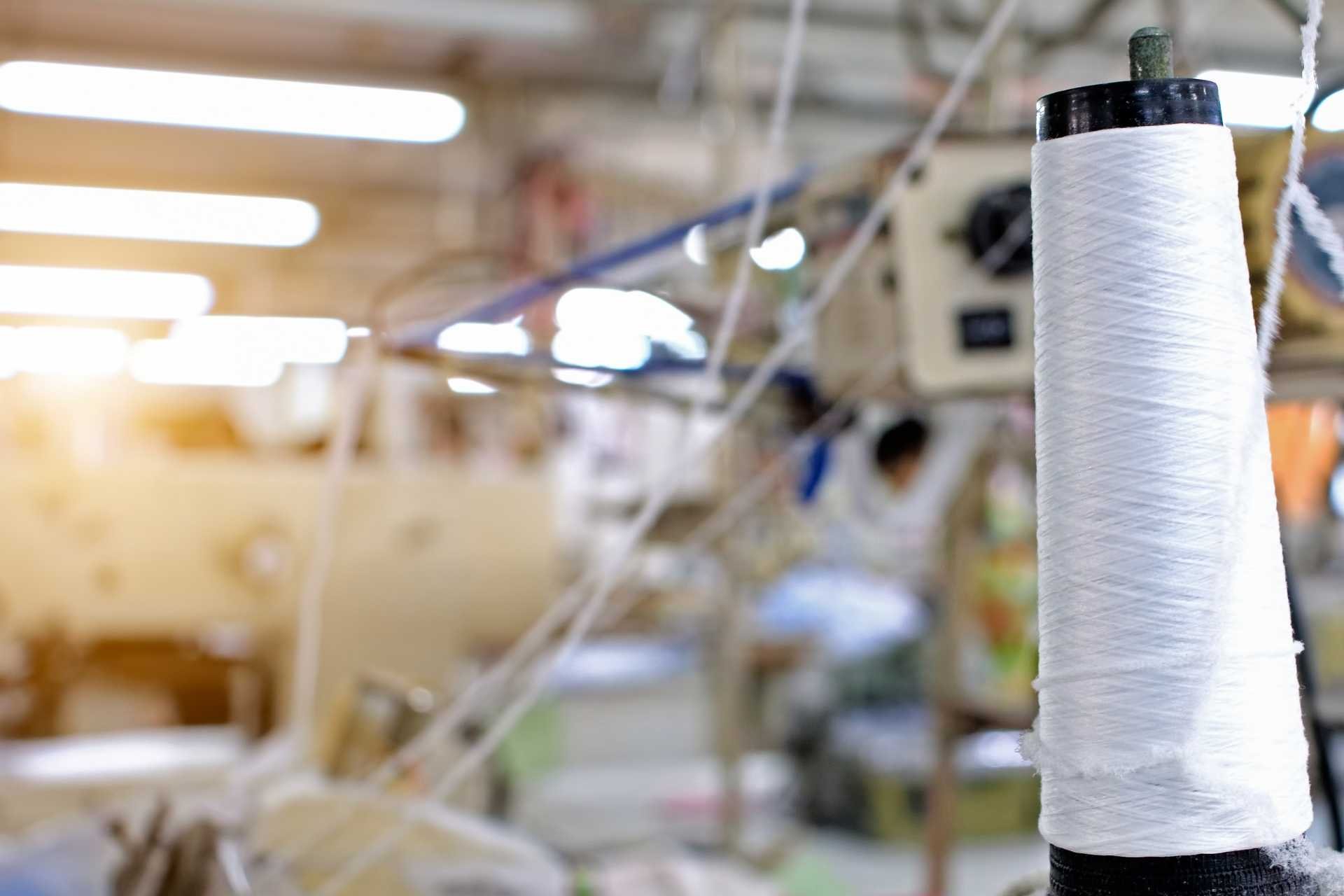 Machine à coudre professionnelle